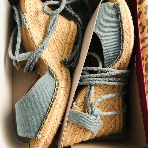 Merona  size 10 denim platform wedge ankle wrap ties like new in box - Picture 1 of 14